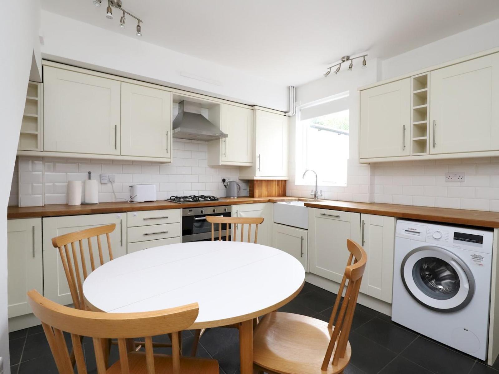 Villa Sunny Victorian 2Br Townhouse Oxford Pass The Keys Extérieur photo